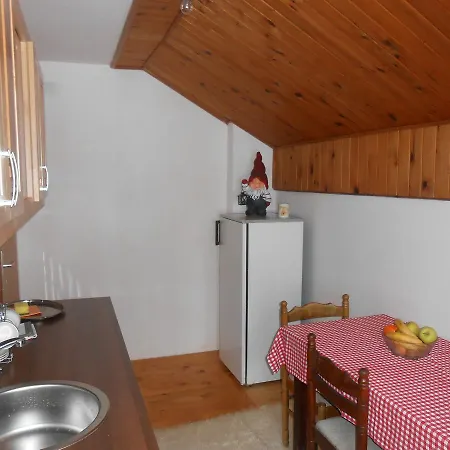 Draga Alojamento de Acomodação e Pequeno-almoço Mokra Gora